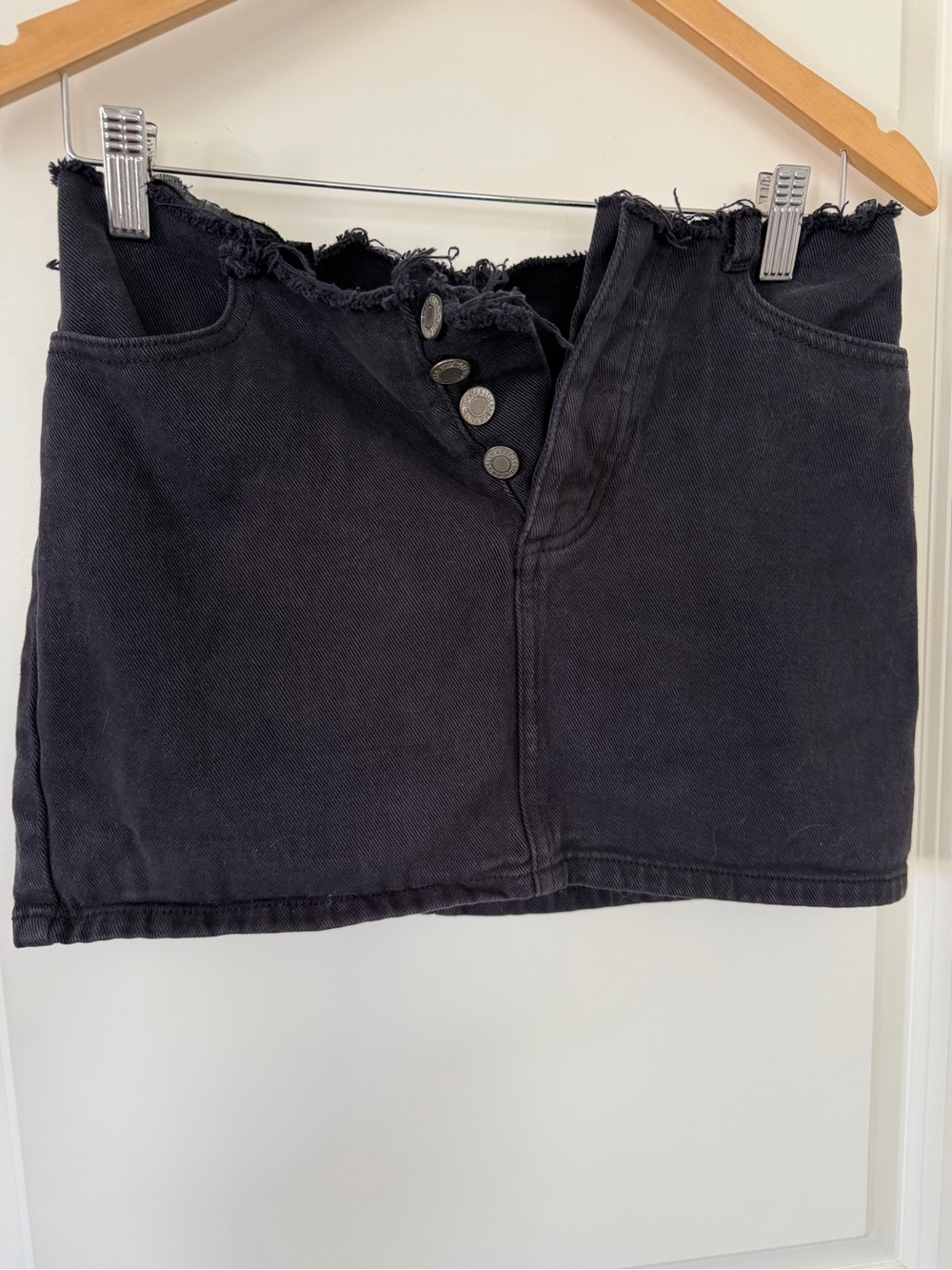 John Galt Black Frayed Waistband Button-Front Mini Skirt